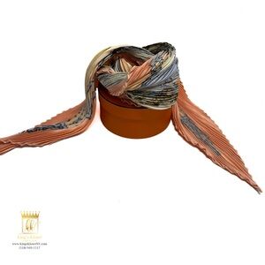 Multicolor Pleated Scarf